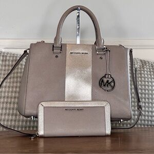 Michael Kors "Sutton" metallic stripe bag with Matching wallet!